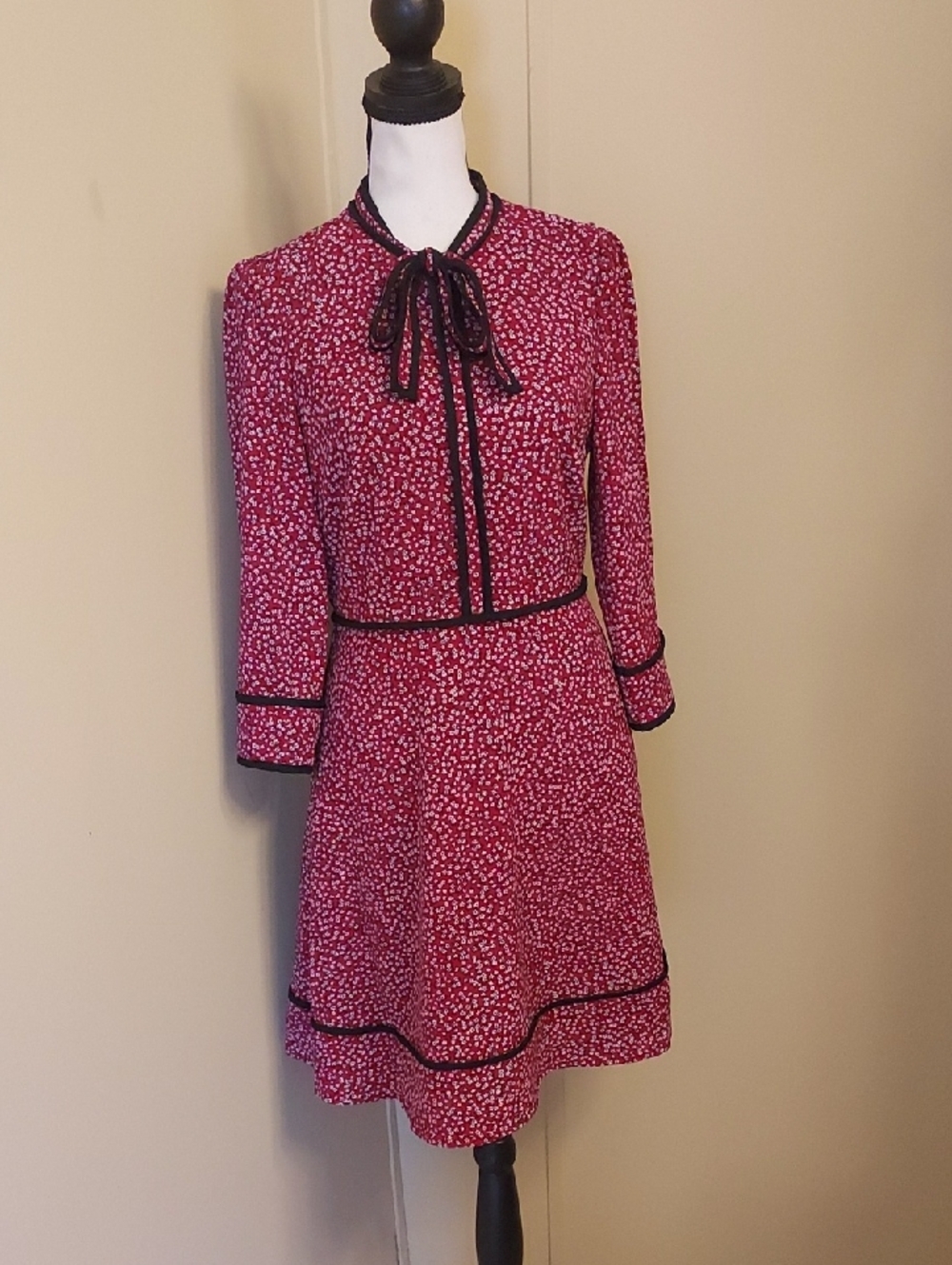 CeCe Red Floral High Neck With Tie Dress